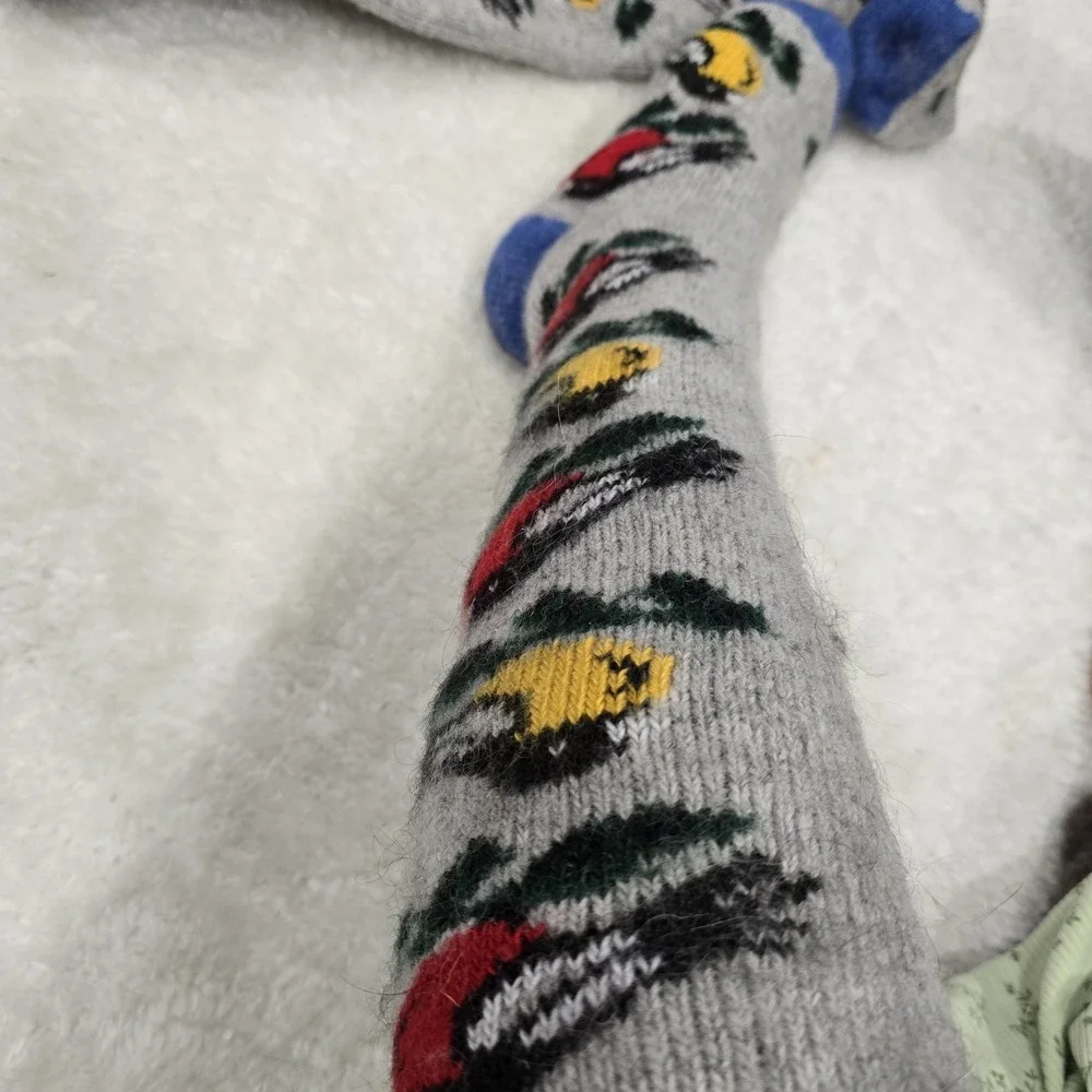 Handmade 100% Natural Goat Down Socks Fuzzy Warm‎ Wool Knitted Bird Motif Large